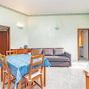 Casa Vicinissima All'ospedale San Paolo , Milano Italia